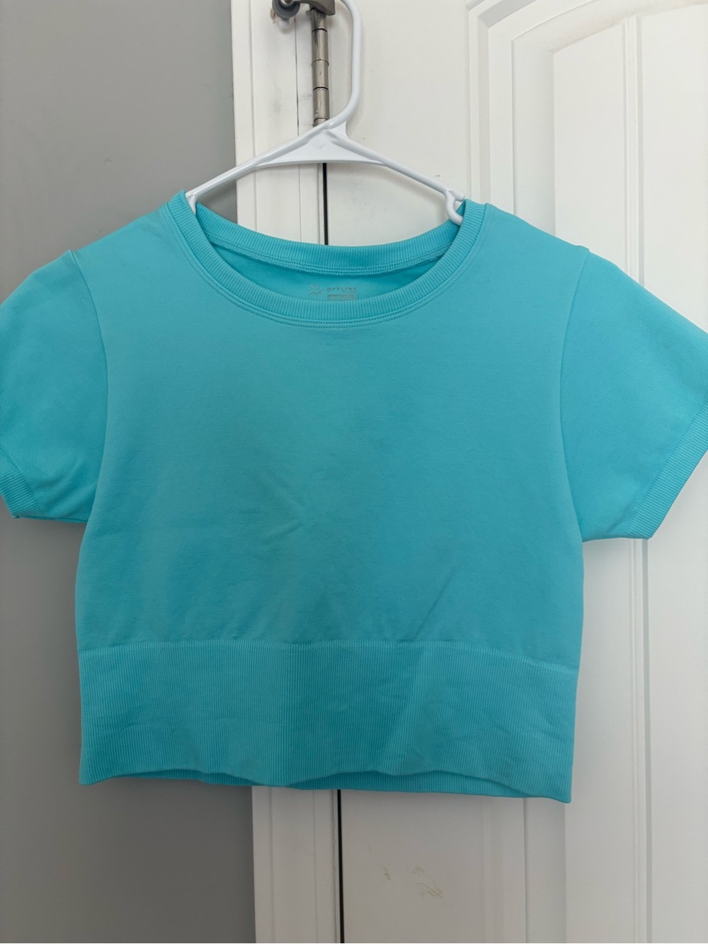 Aerie Cropped Workout Top | Size Medium